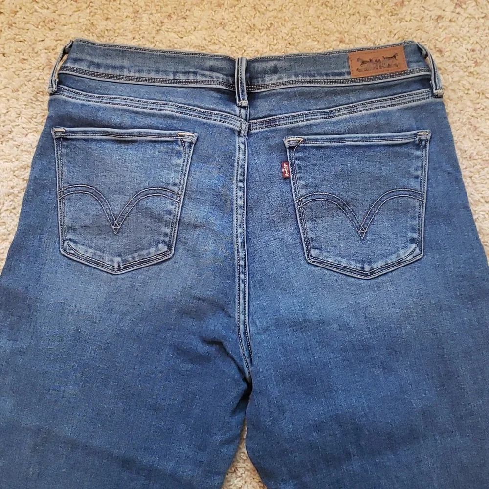 Levi Jeans Straight Leg - Picture 5 of 8